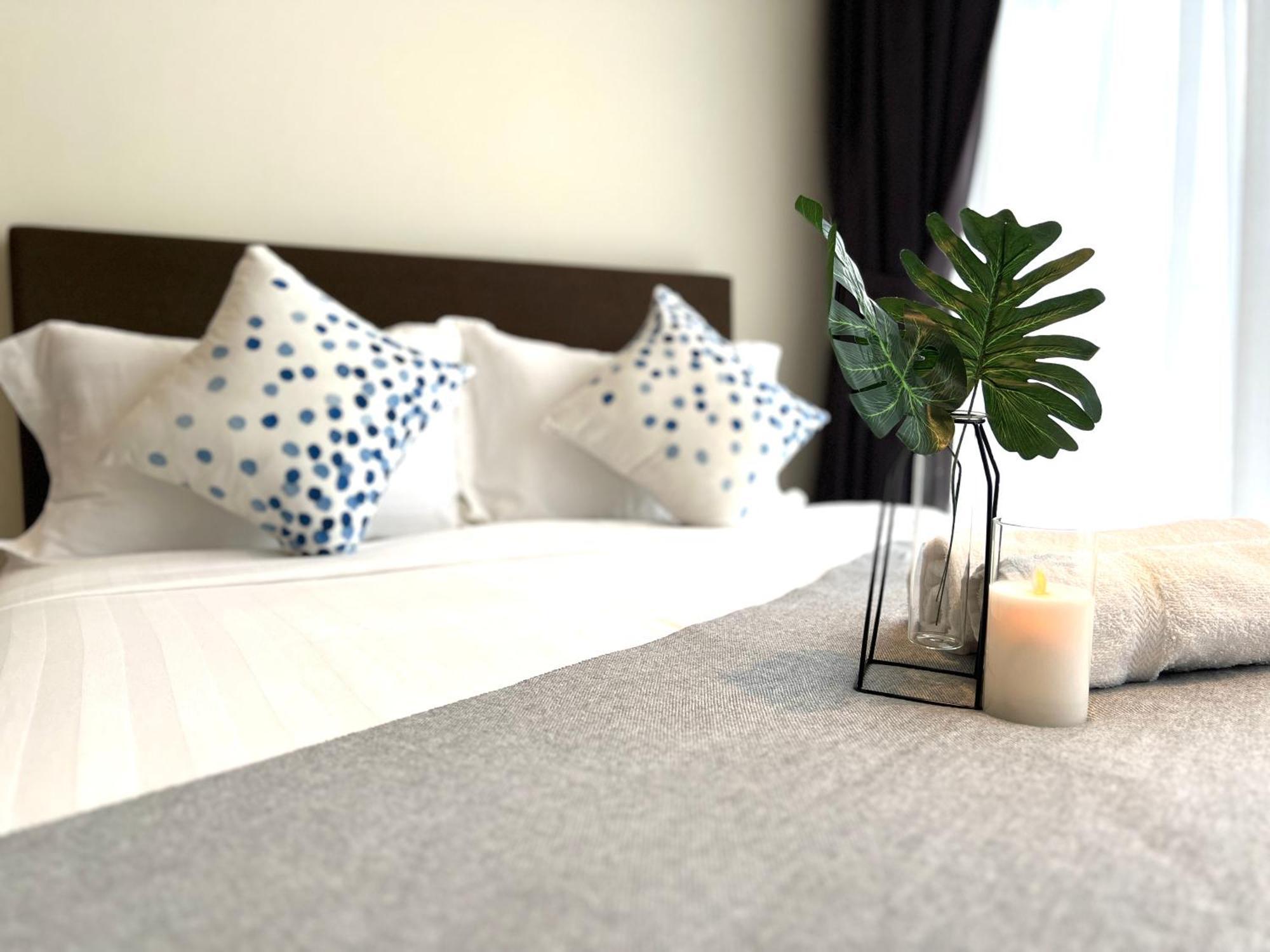 Fresh New Look Georgetown#skypoolcontemporarysuite Apartment George Town