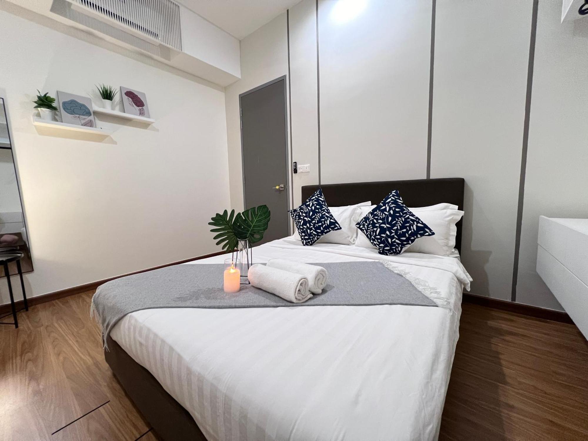 Fresh New Look Georgetown#skypoolcontemporarysuite * George Town